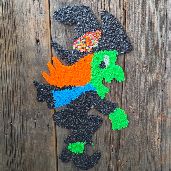 Vintage Melted Plastic Popcorn Halloween Flying Witch Wall Hanging Decoration
