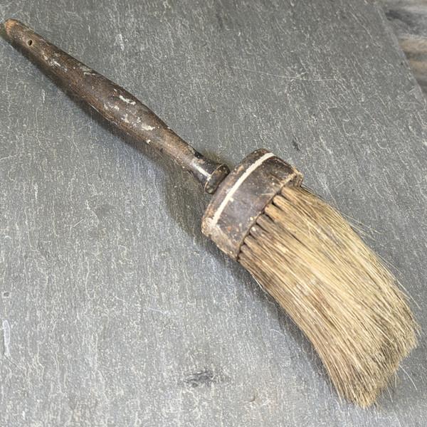 Antique Primitive Round Wooden Paint Brush Stippling Sash Natural Bristle 12"