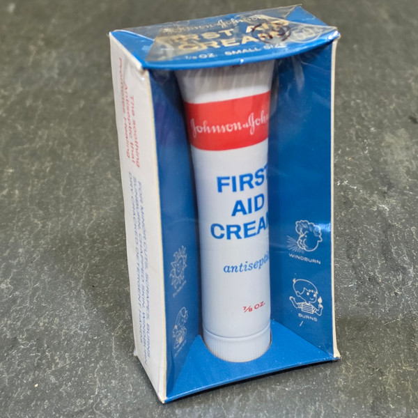 Vintage 1964 Johnson & Johnson First Aid Cream In Original Box NOS Medical