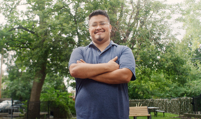 chicago gardener nestor zavala