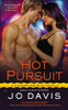 Hot Pursuit: A Sugarland Blue Novel - ISBN: 9780451415011