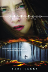Shattered:  - ISBN: 9780142425077