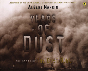 Years of Dust: The Story of the Dust Bowl - ISBN: 9780142425794