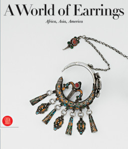 A World of Earrings: Africa, Asia, America - ISBN: 9788881189731