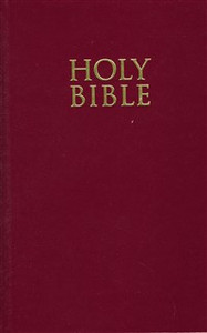 NKJV, Holy Bible, Personal Size, Giant Print, Hardcover, Red Letter Edition - ISBN: 9780718015596