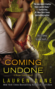 Coming Undone:  - ISBN: 9780425269787