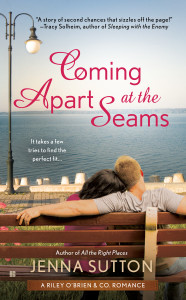 Coming Apart at the Seams: Riley O'Brien & Co - ISBN: 9780425279960