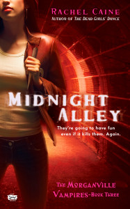 Midnight Alley: The Morganville Vampires, Book III - ISBN: 9780451222381