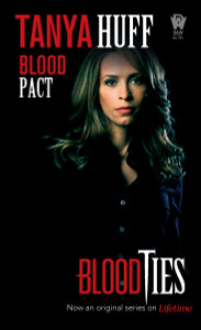 Blood Pact:  - ISBN: 9780756405045
