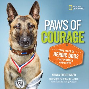 Paws of Courage: True Tales of Heroic Dogs that Protect and Serve - ISBN: 9781426323775