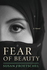 Fear of Beauty:  - ISBN: 9781616147020