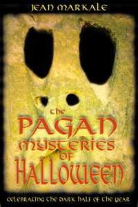 The Pagan Mysteries of Halloween: Celebrating the Dark Half of the Year - ISBN: 9780892819003