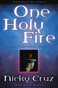 One Holy Fire: Let the Spirit Ignite Your Soul - ISBN: 9781578566525