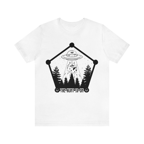 White - 2XL - The Hunt is On Unisex Cotton T-Shirt