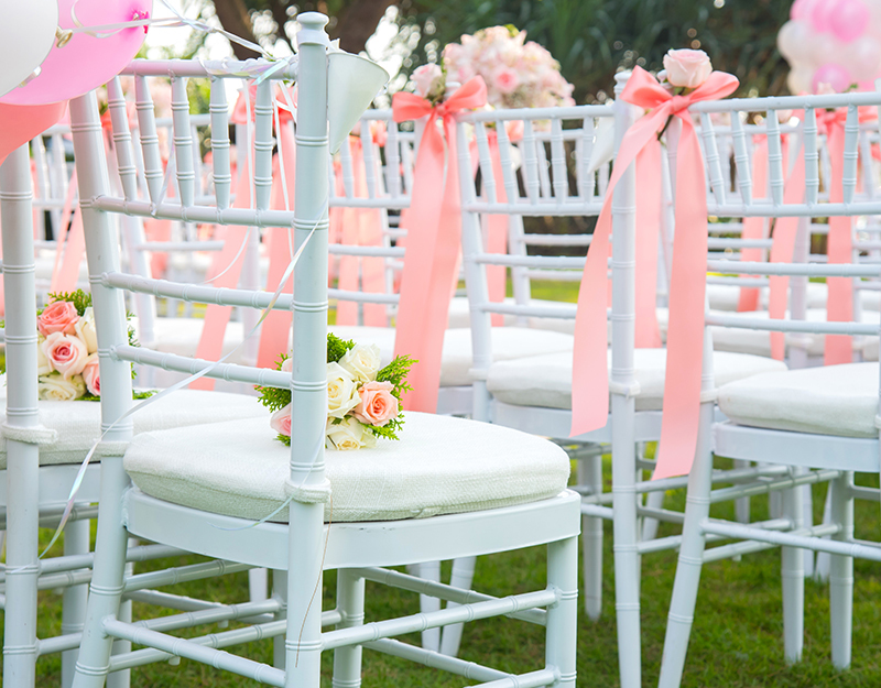 White Velcro Strap Bamboo Folding Chair Cushion