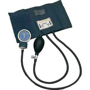 https://cdn11.bigcommerce.com/s-lxlfh7p/products/164/images/655/blood_pressure_cuff_with_aneroid__87470.1438105782.500.659.jpg?c=2