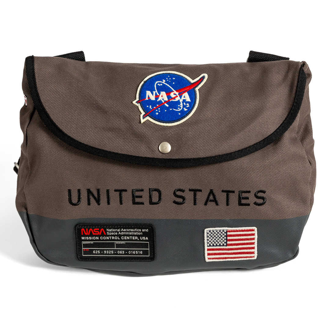 NASA オリジナル ヘルメットバッグ NASA オリジナル ヘルメットバッグ NASA Messenger Bag Grey