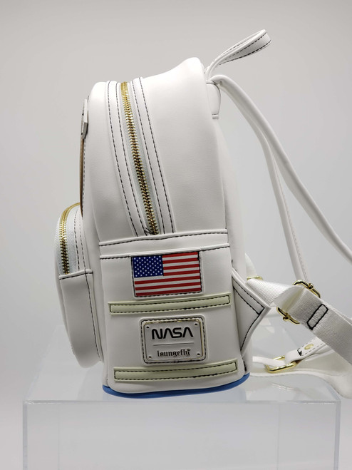 Lost NASA tool bag is in orbit could be visible from Earth