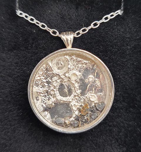 moonpend__83401.1671384331.jpg?c=1