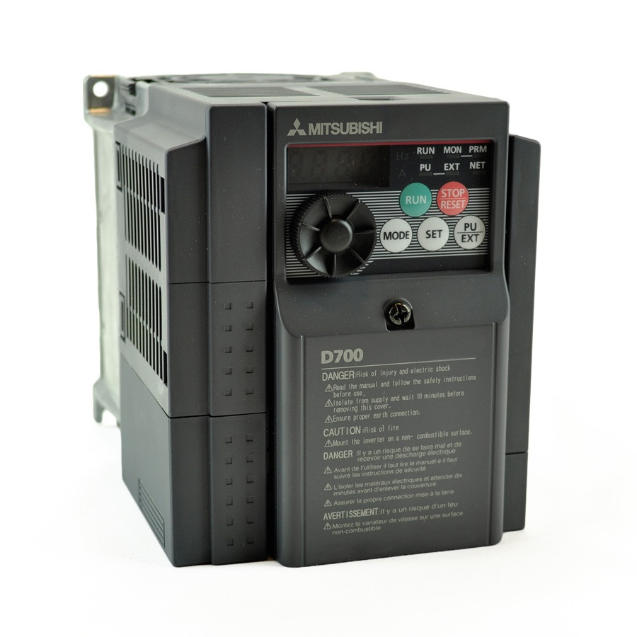 2HP 230V Mitsubishi VFD, Inverter, AC Drive FR-D720-070-NA