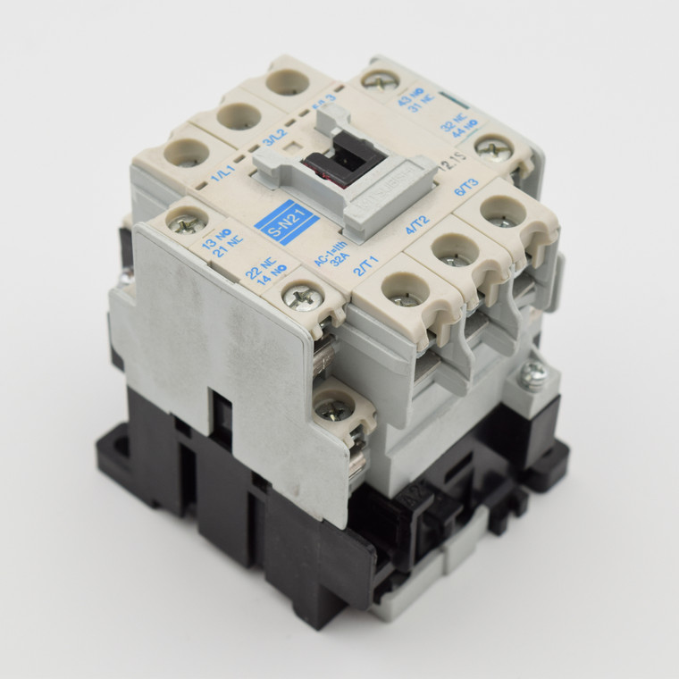 7.5 HP at 230V, 15 HP at 460V  Non-Reversing AC Contactor, Mitsubishi S-N21(CX)AC120V (S-N21(CX)AC120V)