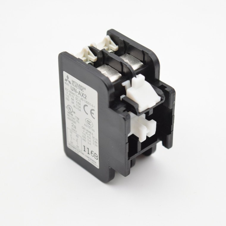 Mitsubishi Auxiliary Contact Block, UN-AX220(CX) (UN-AX220(CX))
