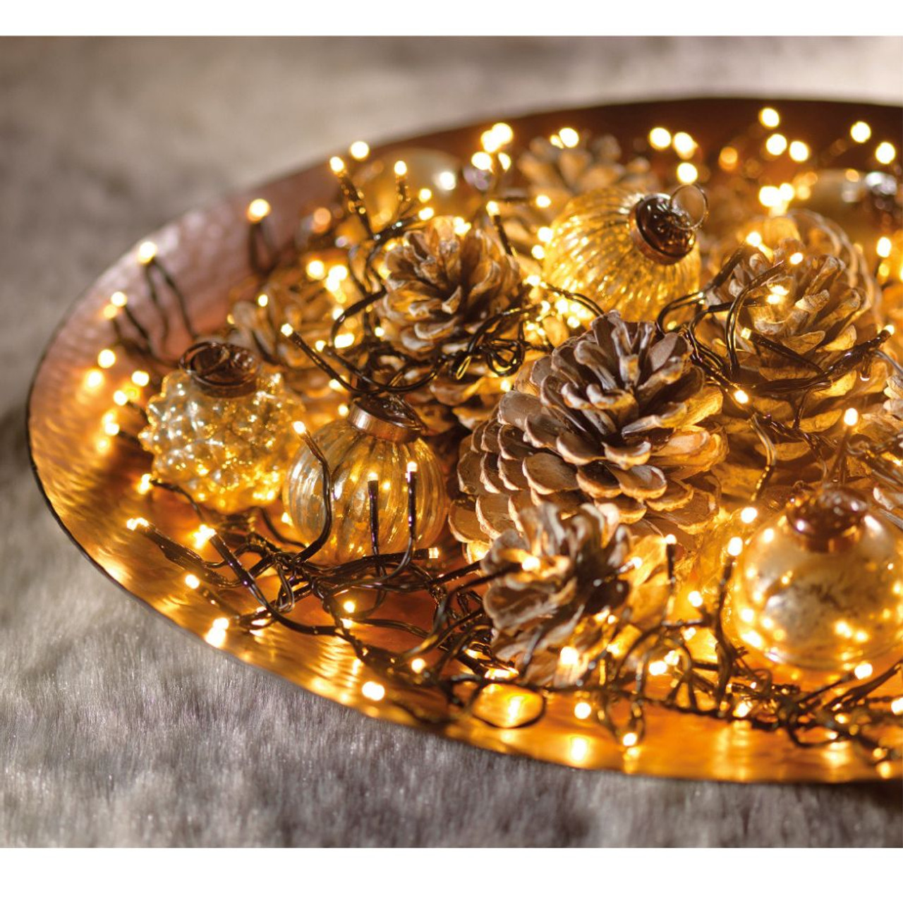 Lumineo 192 LED Battery Operated Warm White Twinkle Cluster Lights