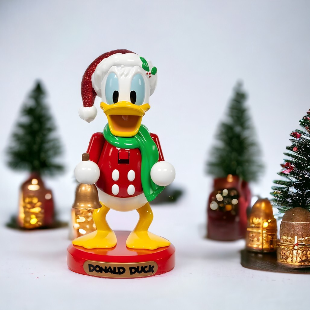 Donald Duck Nutcracker