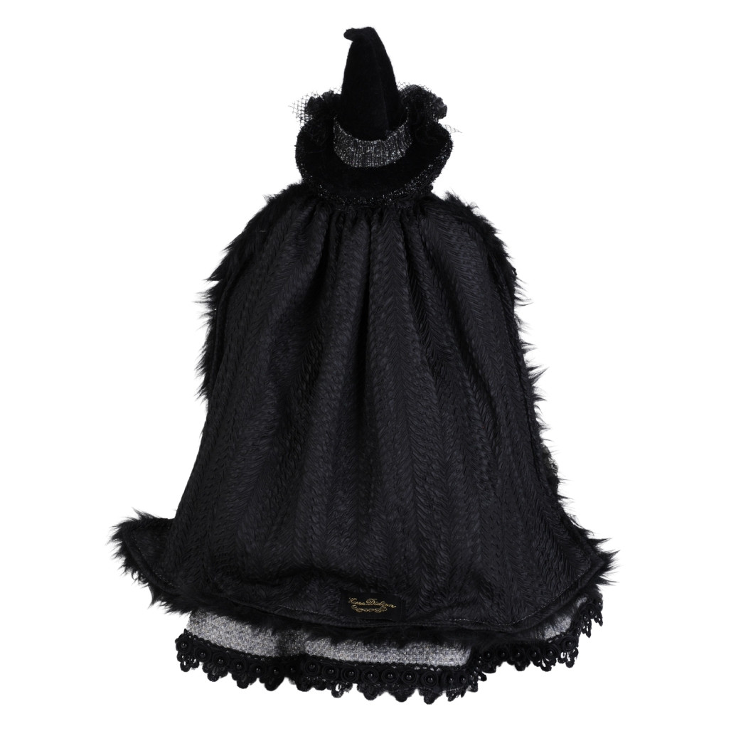 Karen Didion Spooktacular Greta Witch Figurine