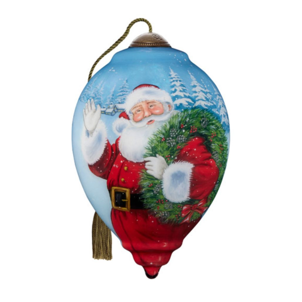 Ne’Qwa Art Santa Waving with Wreath Ornament – 5.5 Inch Hand‑Painted Glass