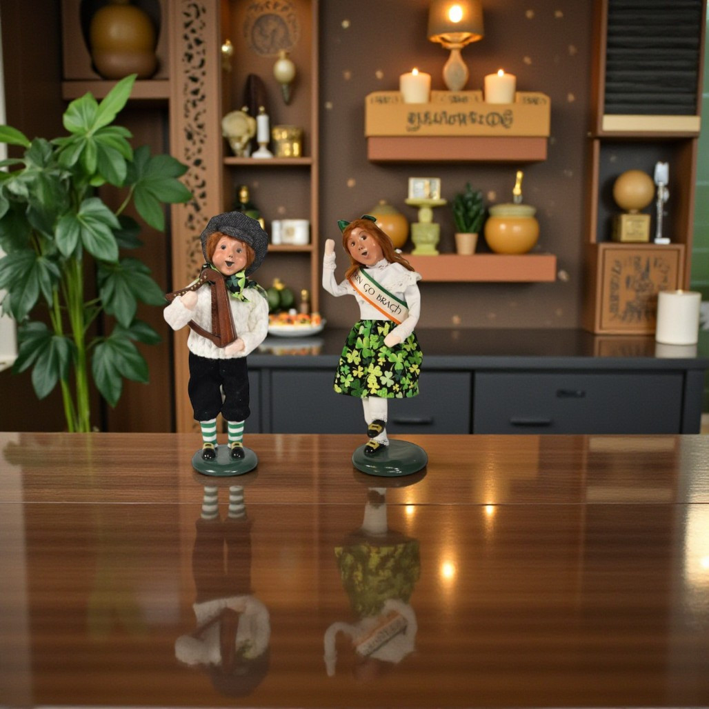 Byers’ Choice Irish Boy with Harp | St. Patrick’s Day Caroler