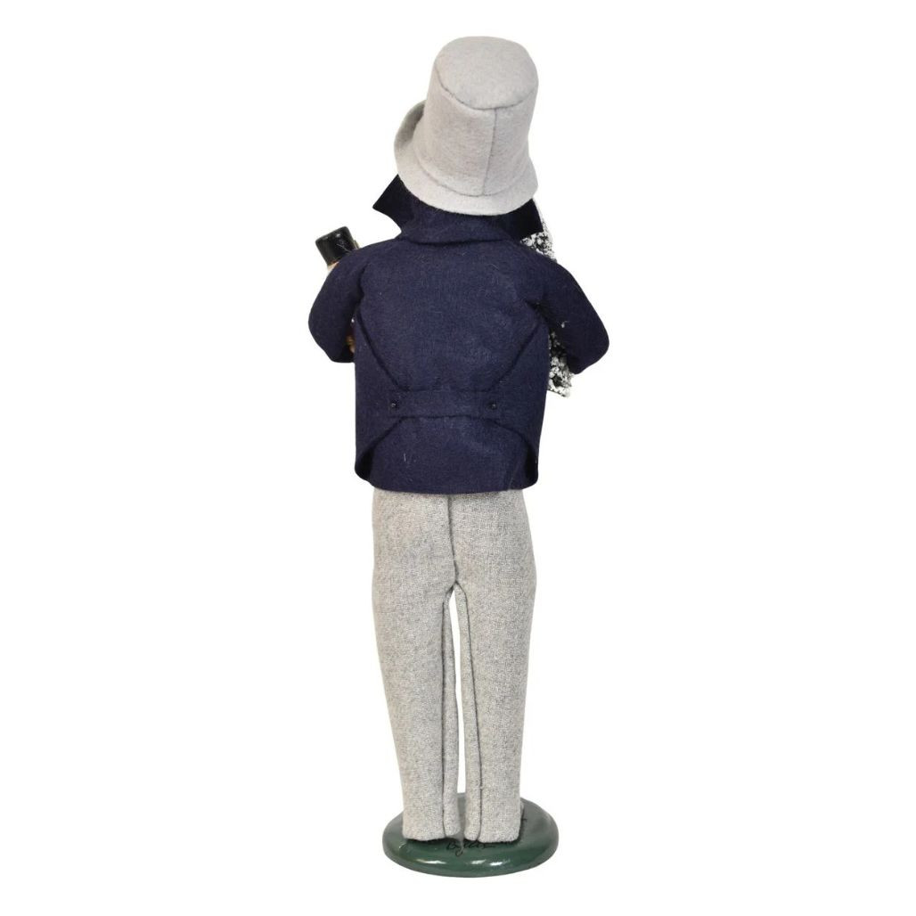 Byers’ Choice Nutcracker Family Man Caroler | 13 inches