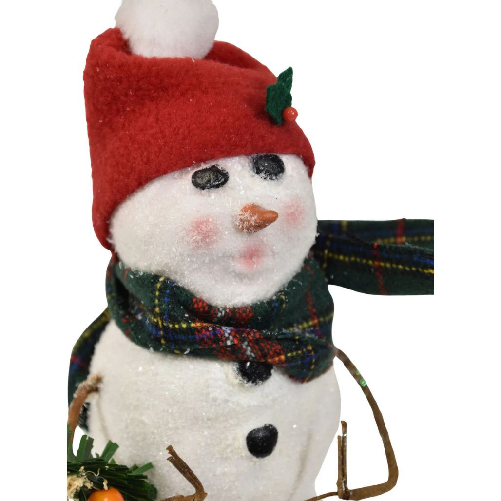 Byers’ Choice Snowman with Wreath Figurine