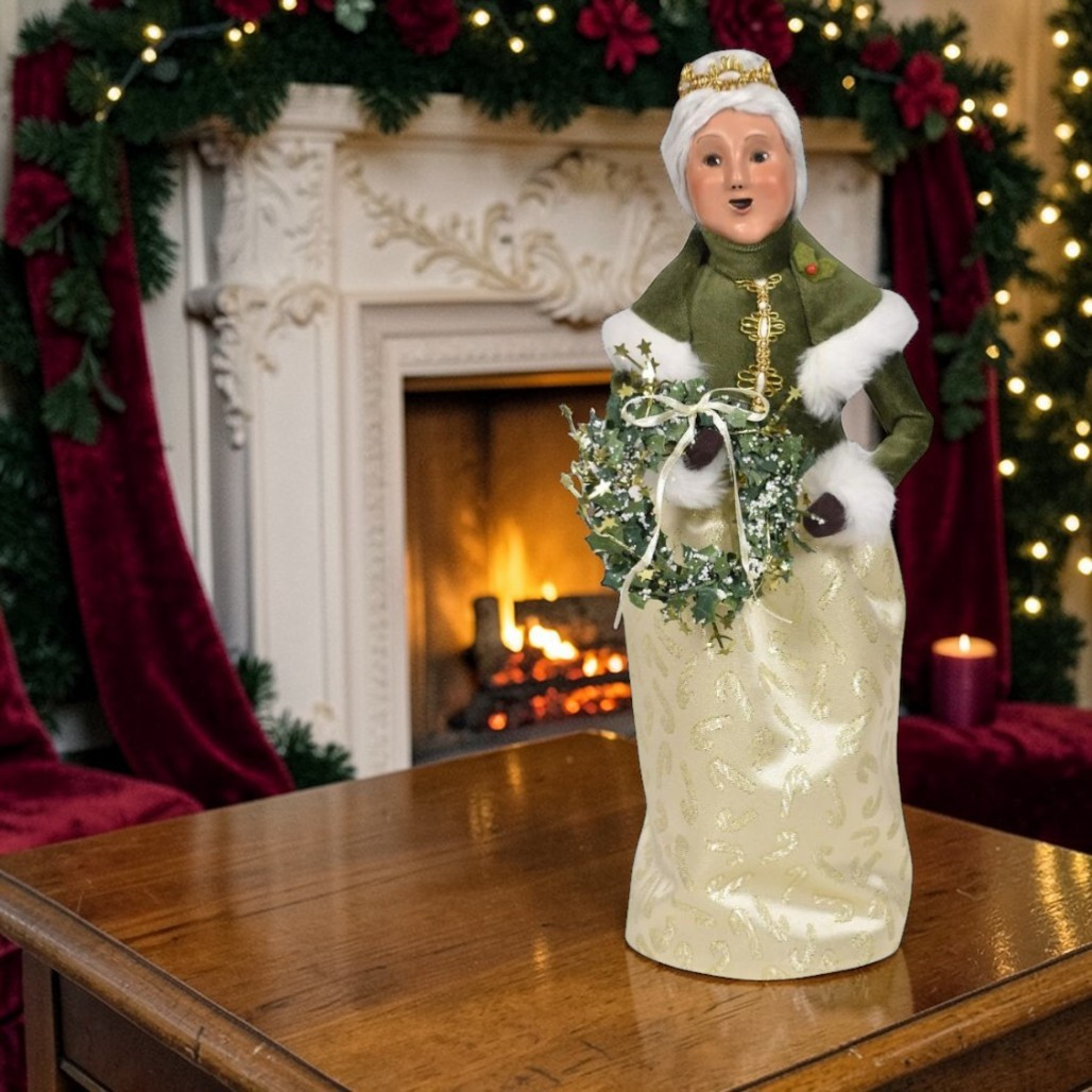 Byers’ Choice Gold Sparkle Mrs. Claus Caroler | 13 inches