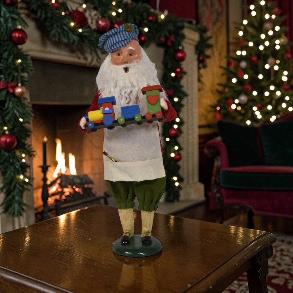 Byers’ Choice Workshop Santa Caroler | 13 inches