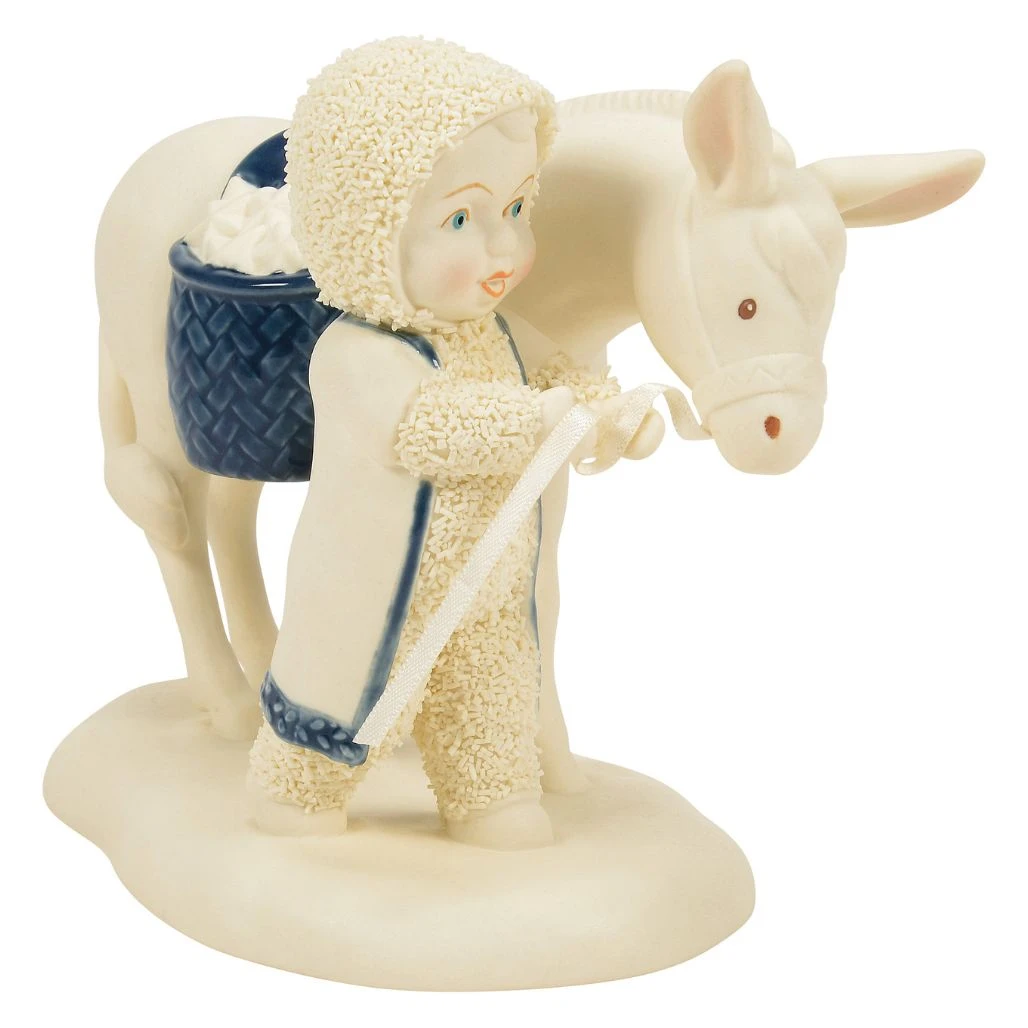 Snowbabies Lighting the Way Figurine
