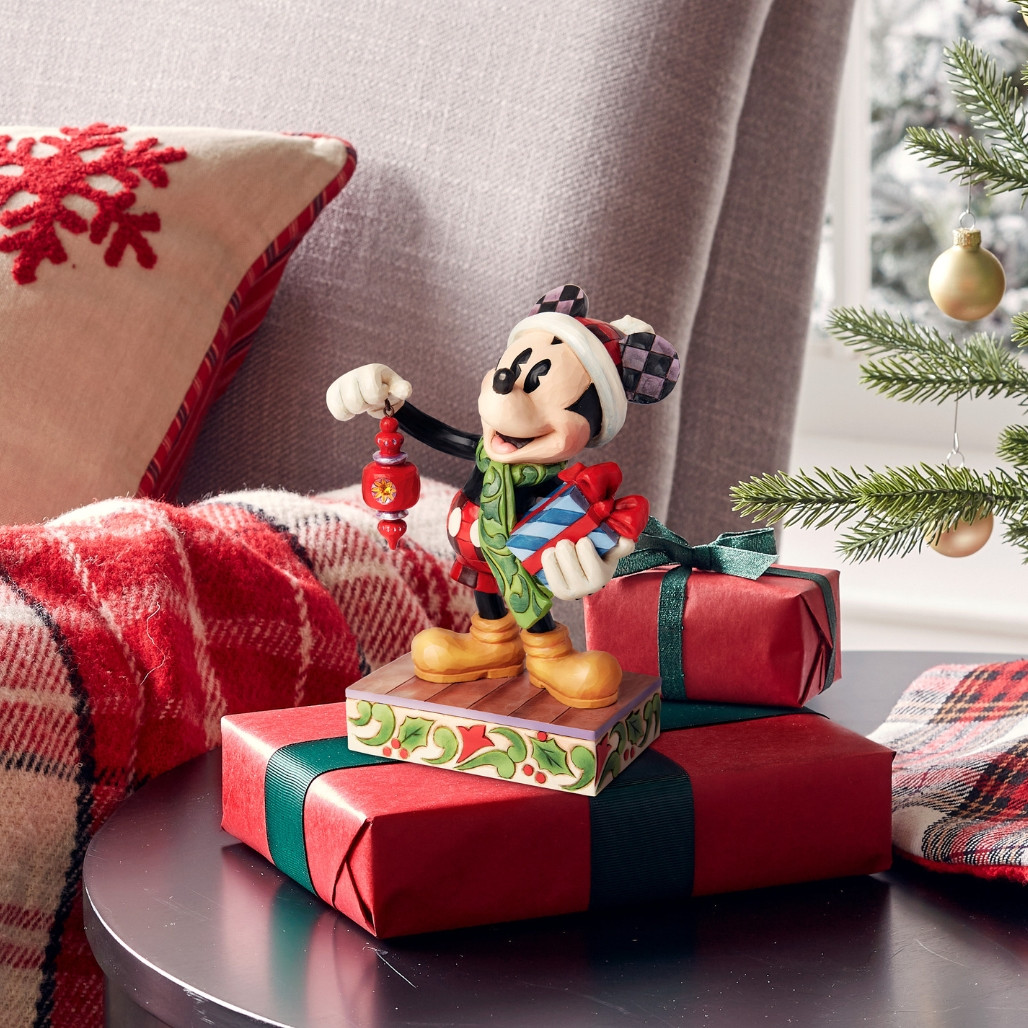 Jim Shore - Disney Traditions - Holiday Mickey Figurine