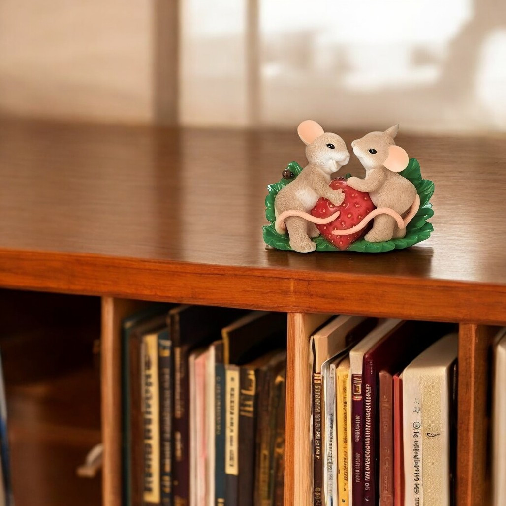 Charming Tails チャーミングテイルズ　子羊　アメリカ雑貨 Charming Tails Something Sweet Figure