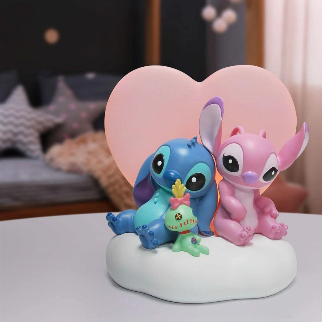 Disney Showcase Stitch & Angel Scene | Light-Up Figurine