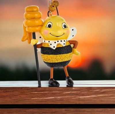 Bee 