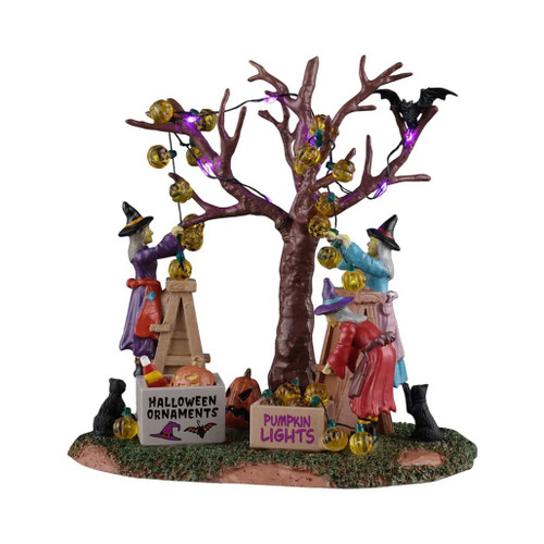 Lemax Spooky Town Decorating the Spooky Tree | Lighted