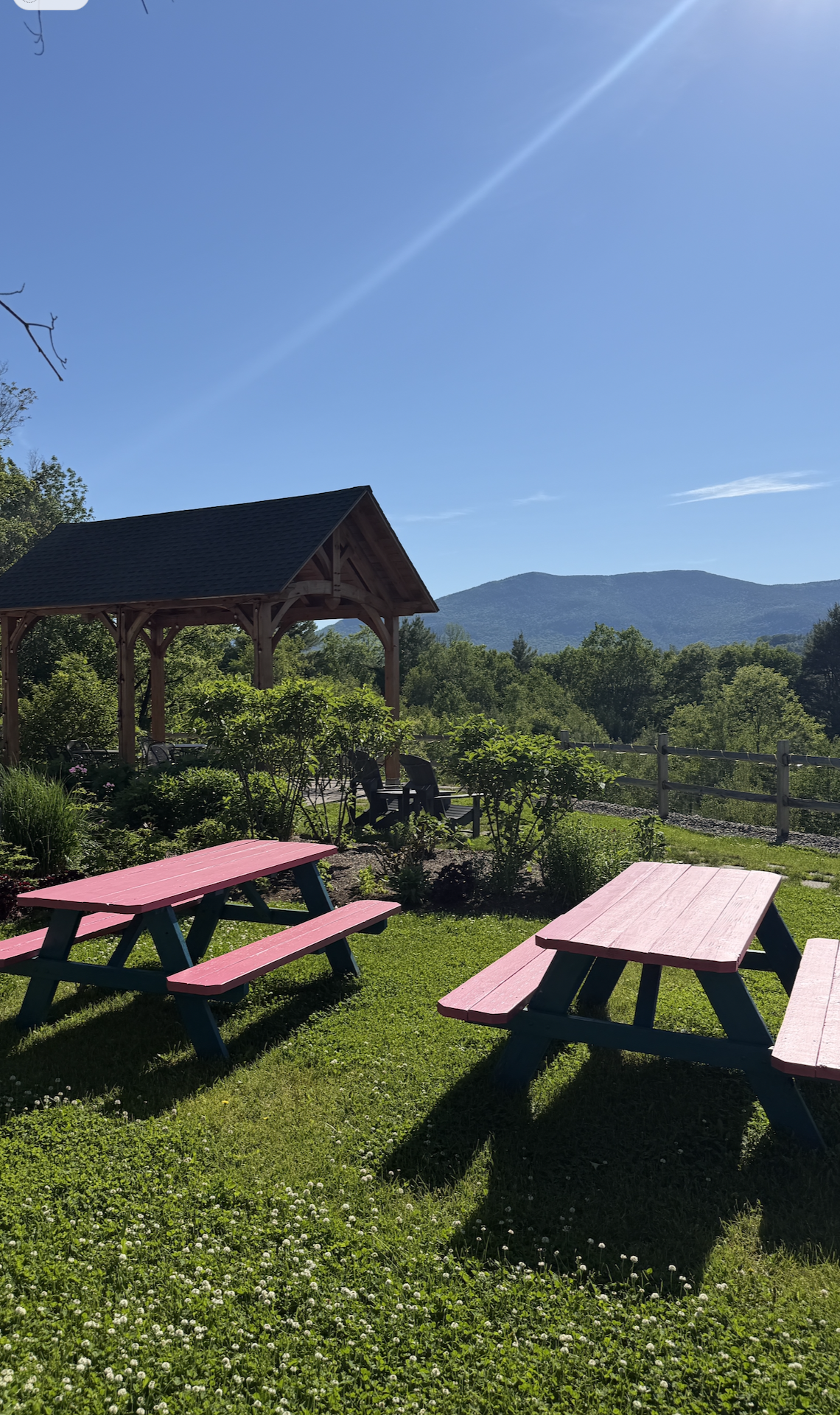 Patio & Mountain Views