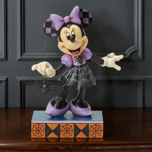 Disney Christmas Collectibles | Figurines, Snow Globes & Decor