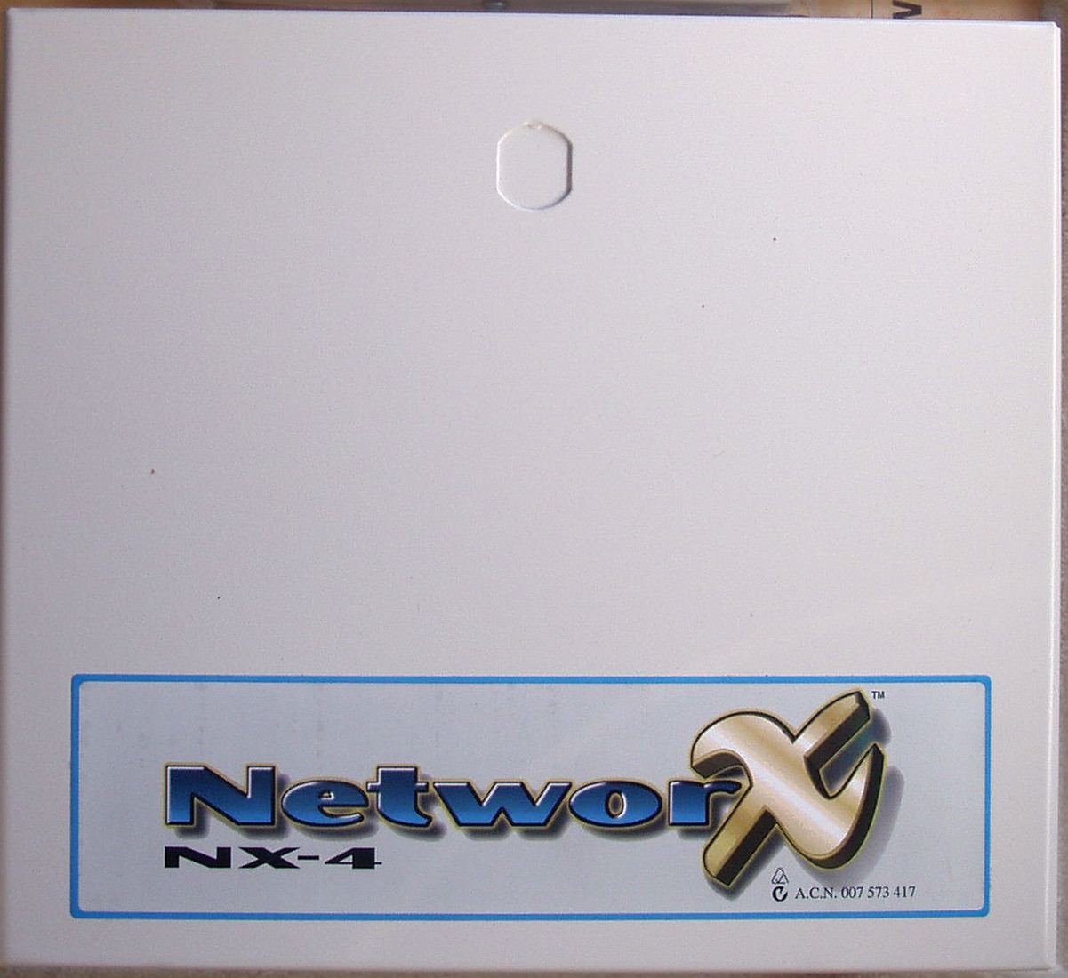 GE INTERLOGIX Model: NX-4 Hard Wired Alarm System Main Unit NEW