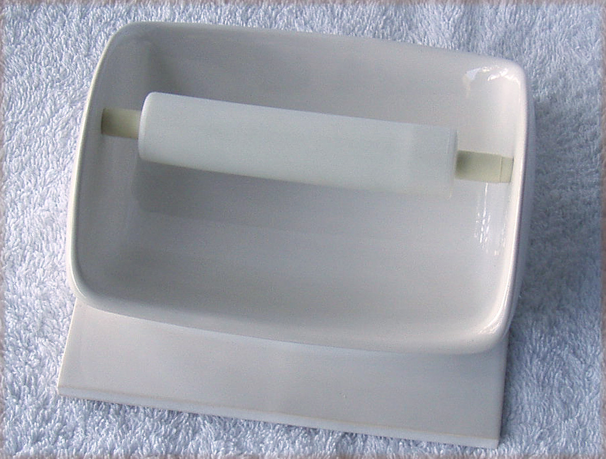 PGH BATHROOM FITTING Ceramic Toilet Roll Holder (White) NEW (Boxed OLD