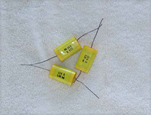 Yellow MKT Foil Capacitor 0.22uF 600V USED Tested