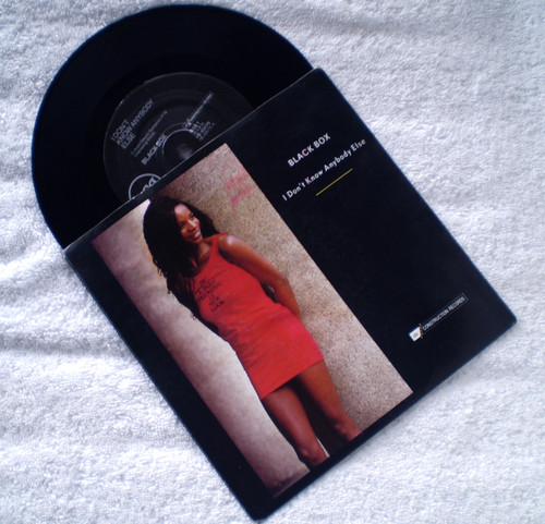 Italo House - BLACK BOX I Don't Know Anybody Else  Vinyl Single 1990