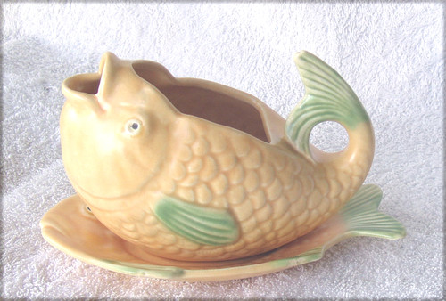 1930's English Ceramics SHORTER & SON Complete Fish Sauce Boat & Fish Dish Handcrafted