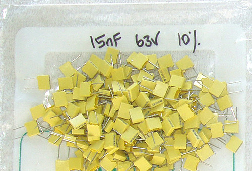LCC (THOMPSON CSF) Yellow Box Metalised Polypropylene Film Capacitor 15nF 63V NEW Old Stock