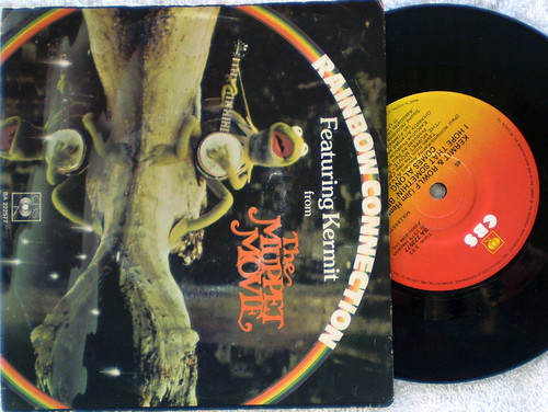 Stage & Screen Vocal - KERMIT THE FROG Rainbow Connection (From The Muppet Movie)  7" Vinyl 1979